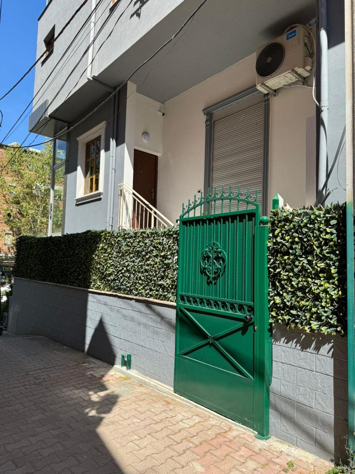 Checkpoint Tirana Apartments Экстерьер фото
